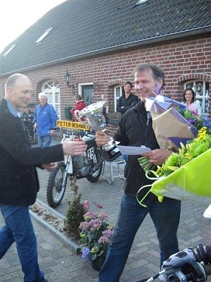 Groots Eerbetoon aan voorzitter MC Boekel 2011