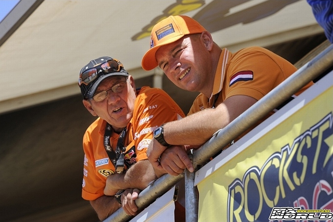 Teams der lage landen blikken tevreden terug op Franse Motocross of Nations 2011