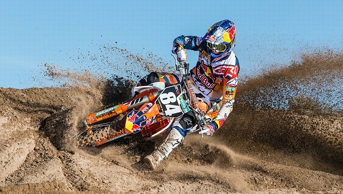 Jeffrey Herlings wint bij rentree in Itali