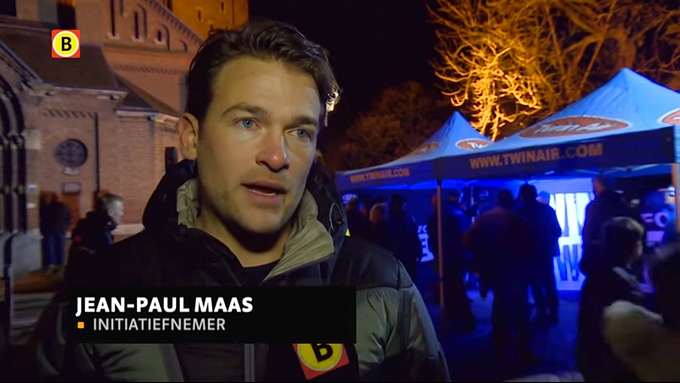 Honderden demonstranten liepen dinsdagavond een protestmars door Lierop