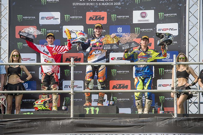 Jeffrey Herlings wint MX2 GP van Thailand