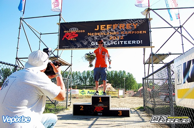 Jeffrey Herlings winnaar open NK Axel & Nederlands Kampioen MX2 2012