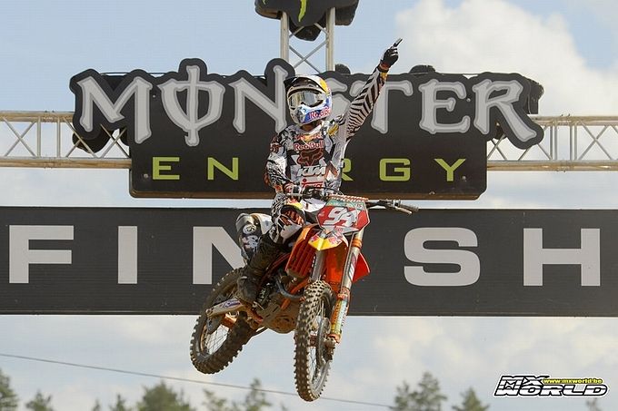 Roczen triomfeert in Letland