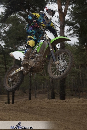 Rob van Vijfeijken test op Kawasaki voor 2011