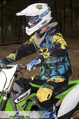 Rob van Vijfeijken test op Kawasaki voor 2011