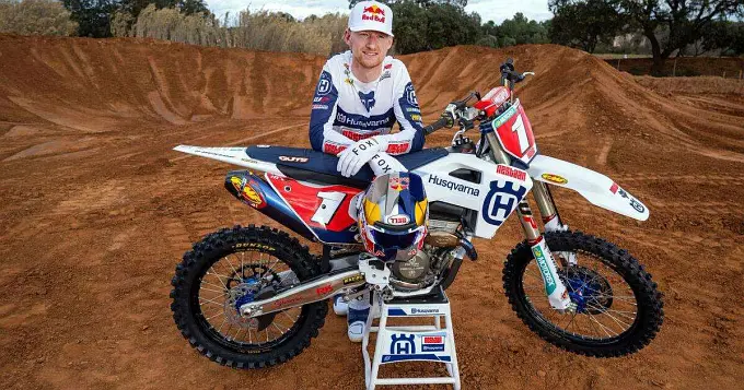 Kay de Wolf aan de start bij de Dutch MX Season Opener in Lierop
